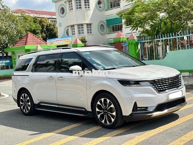 Kia Carnival 2024 - 1500 km