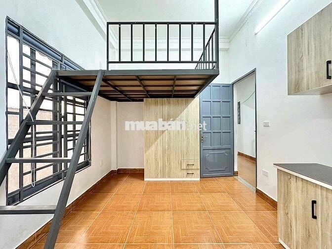 DUPLEX GÁC 3x GẦN ĐẠI HỌC NGUYỄN TẤT THÀNH