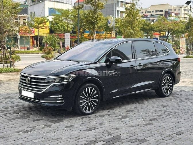 Volkswagen Viloran - MPV hạng sang