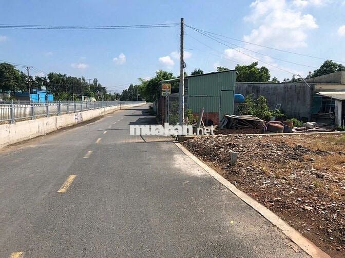 Bán lô đất 8x47m MT kênh Thạnh Xuân 62 giá chỉ 10,5 tỷ TL