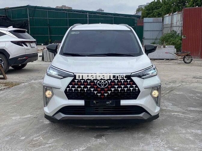 Toyota Veloz Cross 2022 - 520000 km
