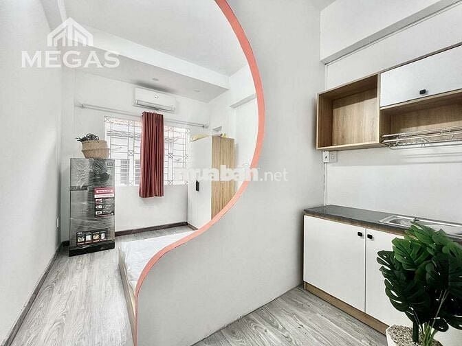 Nhà mới nội thất mới 100% ngay Trung tâm Q1 Từ 5tr5-6tr5