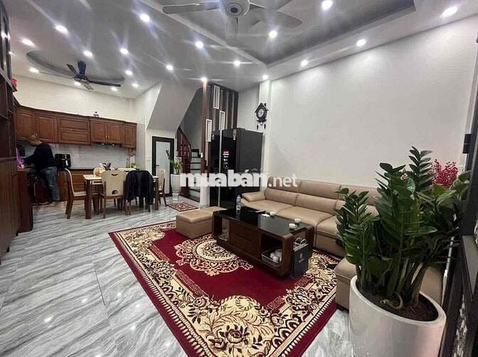 Cho thuê nhà ở Lê Đức Thọ giao Hồ Tùng Mậu, Nguyễn Hoàng, Hàm Nghi, Dư