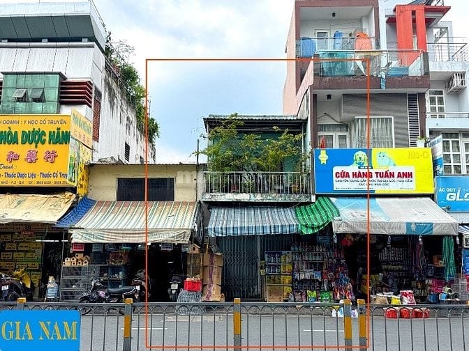 BÁN NHÀ 2 MẶT TIỀN TRƯỚC VÀ SAU : 75 NGUYỄN THỊ NHỎ - P. 2 - Q. 6 -HCM
