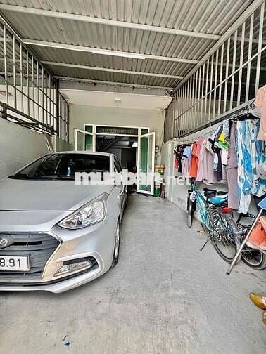 Cho Thuê Nhà Sạch Sẻ DT 150m2 1Trệt 2Lầu 4Pn 3Wc Sân Rộng Ôtô Hẻm Tải