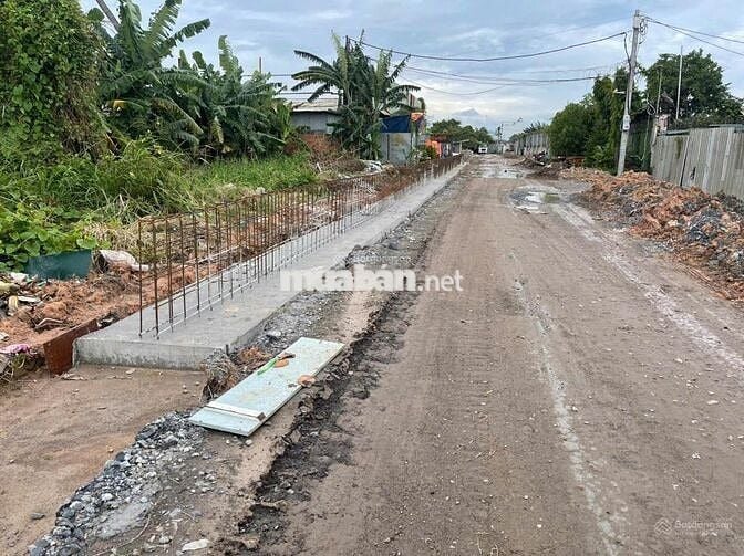 Bán 400m2 đất thổ cư MT kênh An Phú Đông sát bờ sông Sài Gòn giá 13 tỷ