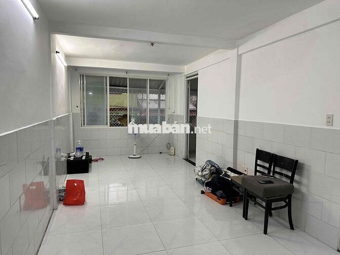 CHO THUÊ PHÒNG TRỌ RỘNG RÃI – SẠCH SẼ – CÓ BẾP RIÊNG 🏡