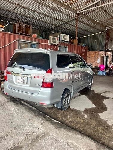 Toyota Innova 2014 -2.0E xe Chuẩn gia đình xịn