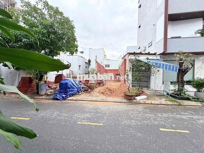 Đất mặt tiền 32 Thúc Tề sát Huỳnh Ngọc Huệ siêu đẹp