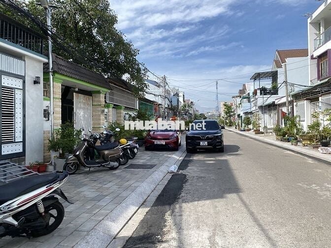 Bán nhà mặt tiền Bùi Thị Xuân, P.Xuân An, Phan Thiết