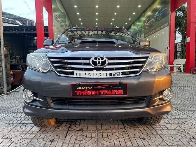 Toyota Fortuner 2016 2.5G máy dầu. Xe cọp chất