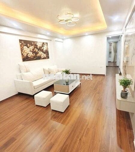 NHÀ ĐẸP ĐÔNG LA 32M² 5T GẦN Ô TÔ SÁT VÀNH ĐAI 4 KHU VỰC PHÁTTRIỂN MẠNH
