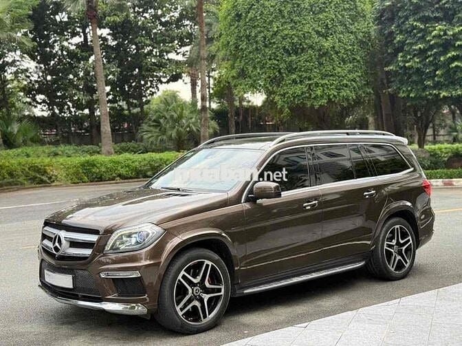 Mercedes Benz GLA Class 2014 - 120 km