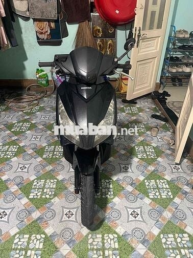 Bán airblade máy rất êm, giấy tờ đầy đủ