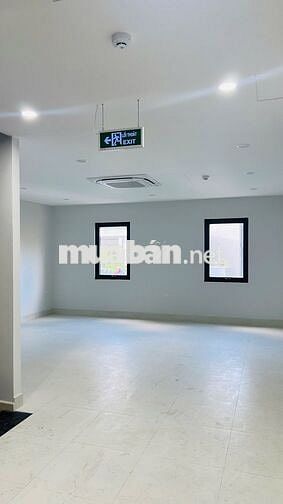 Mặt bằng kinh doanh 95m2 mặt đường Nguyễn Xiển, Hạ Đình, Thanh Xuân.