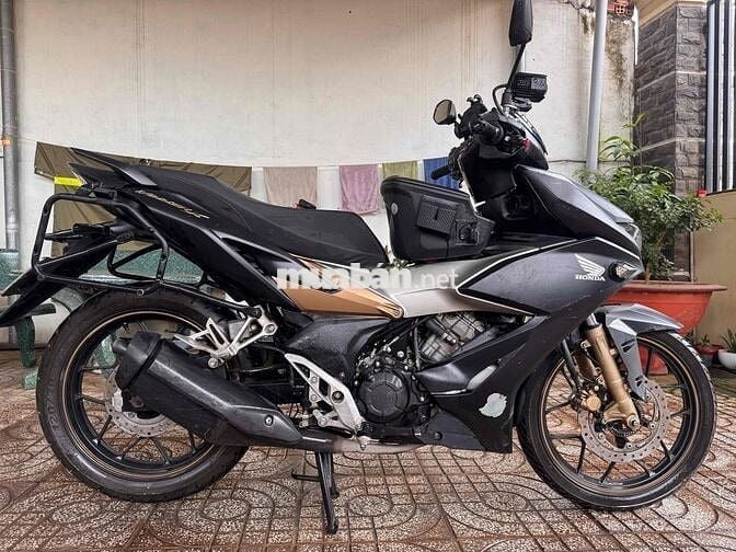 Honda Winner X V1 chỉnh chủ kèm một số món đi tour
