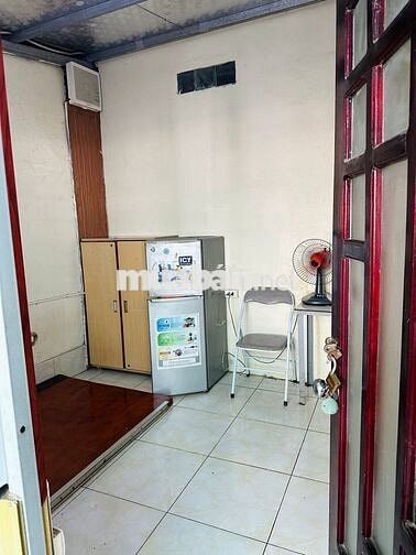 Cho thuê nhà 1.6tr kv ngã tư sở