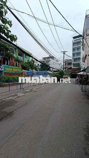 Gấp Bán, đường xe tải, Nhà 129m2, ngan 8m,  Hưng Phú, Q8