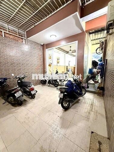Chủ gấp bán nhà 3 tầng 4.2x18m nhỉnh 6 tỷ kiều đàm quận 7