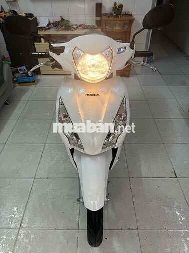Bán vison 2017bstp xe đẹp máy zin êm(trùm mền)9chủ