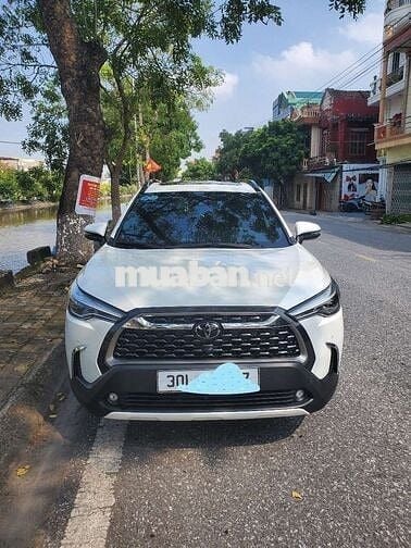 Toyota Corolla Cross 1.8V trắng - Odo 1v6