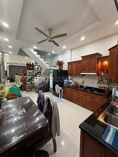 📌HIẾM💥💯Bán nhà đẹp MTNB 12m khu Tên Lửa 4x15m 4 tầng CÁCH AEON 50m