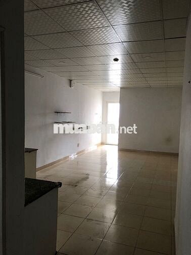CHO THUÊ CUỐI T11 Ở CC 8X ĐẦM SEN 1PN CÓ MÁY LẠNH