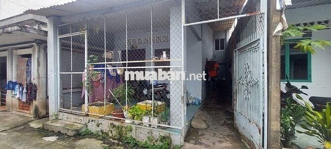 CHO THUÊ NHÀ HẺM XE HƠI - CÁCH MẶT TIỀN 15M - NHÀ TO, GIÁ RẺ.