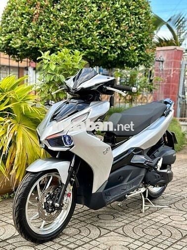 xem xe 273-275 nguyễn văn cừ đăk lăk