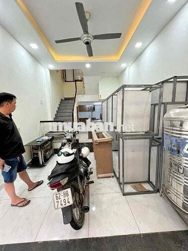 bán nhà khu Bảy Hiền P11 Tân Bình. DT: 3m8 x 12m5 3 tầng giá 6ty2