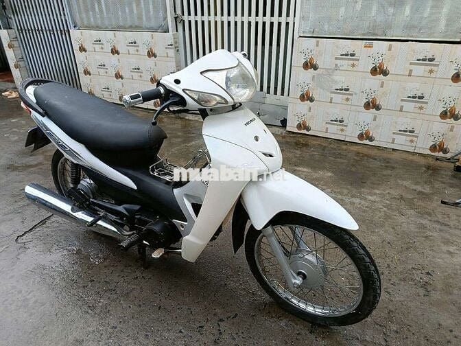 Wave 50cc  ko cần bằng lái