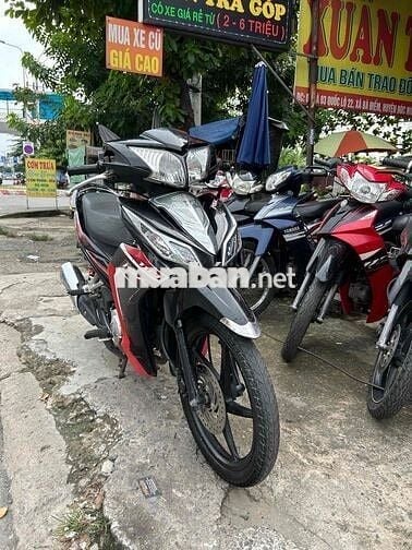 Thanh lý Honda wave Rsx 110 bánh mâm 7tr8