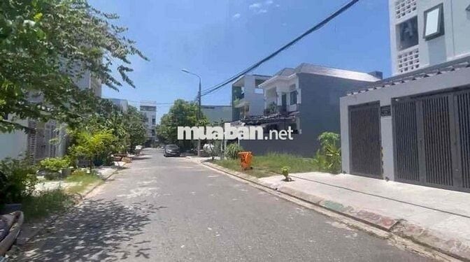 Bàu Mạc 8 vị trí đẹp gần bãi tắm Liên Chiểu