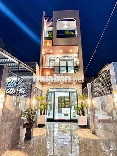 ❌❌Chủ gửi Mặt tiền Lê Văn Lâm P3 - DT: 4,2x32m=135m2💰💰4 tỷ 999 triệu đ