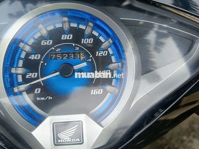 Mình cần bán  Future Fi 125 đời 2018, 75.000km