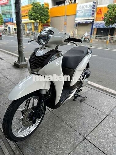 Honda SH mode 2015 mới 90% Bstp chính chủ