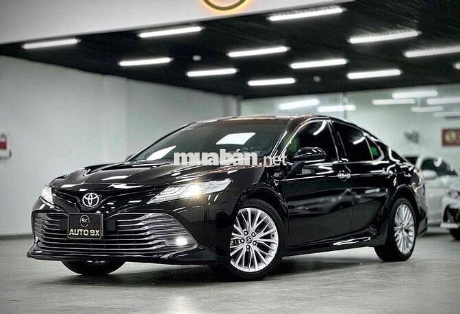 🧨 Toyota Camry 2.5Q 2020 siêu lướt 19.000km 🧨
