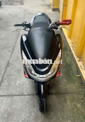 PCX đẹp, máy êm thì thầm bao vọt biển SG