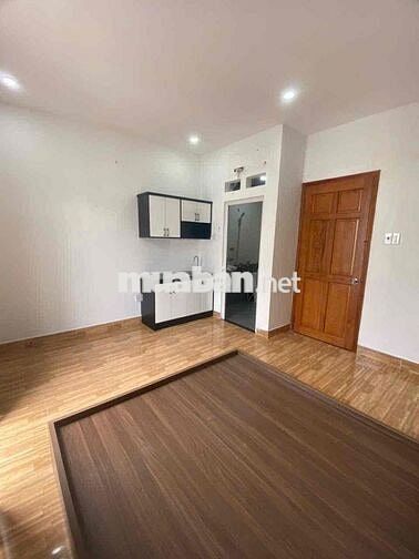chdv full nt nhà mới Q12 giá tốt 160tr chốt lời 10tr
