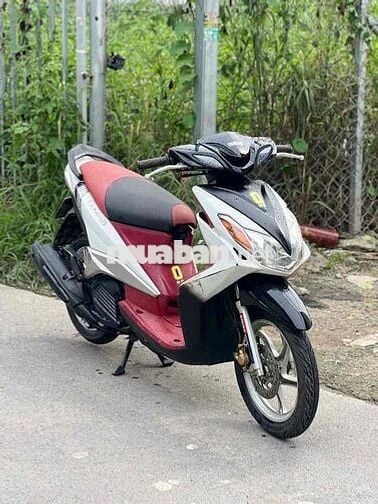 cần bán xe tay ga luvias