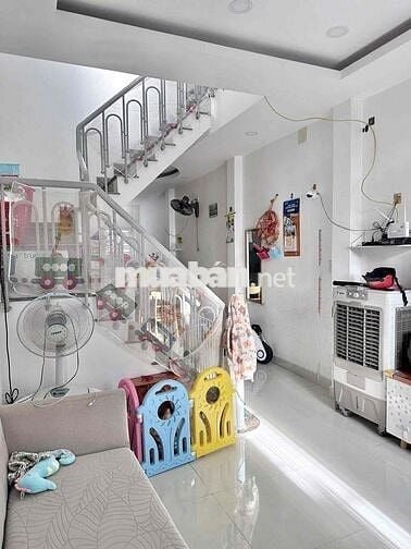 Cho thuê nhà gần chợ Hiệp Bình,Gigamal,/đs 49.pHBC 2 tầng 8tr TL