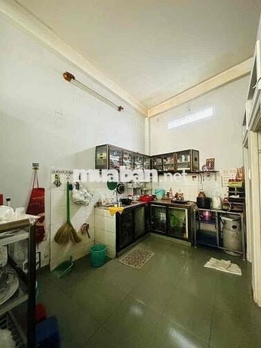 PHÚ NHUẬN -NGUYỄN TRỌNG TUYỂN NHÀ HẺM