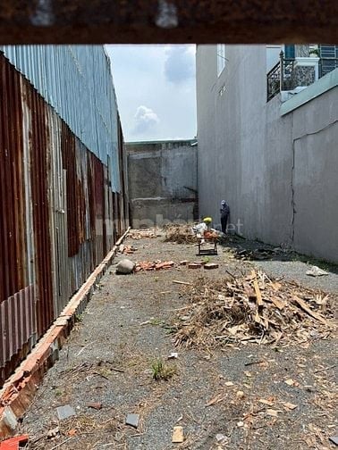 Bán gấp ,đất fun thổ cư 5x23 tiện xd căn hộ  anh em hỗ trợ hh 1%
