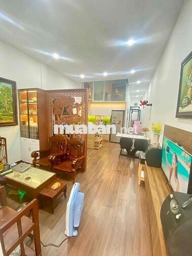 Bán CC 120E/11 Đinh Tiên Hoàng