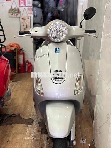 Piaggio Vespa LX125 Đời 2010