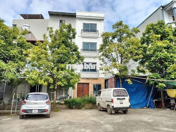 Bán nhà Liên Mạc - 33m² - ôtô đỗ la liệt - full nội thất - 5.7 tỷ