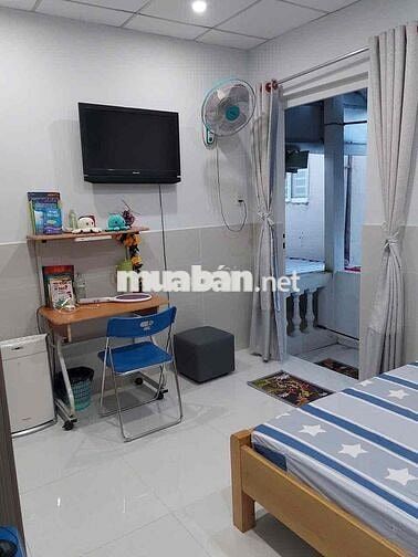 CẦN BÁN GẤP NHÀ GÓC MẶT TIỀN HẺM, HẺM XE ÔTÔ NHỎ, CÁCH LỘ ÔTÔ 100M