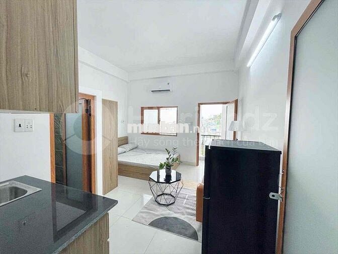 STUDIO BAN CÔNG FULL NỘI THẤT NGAY CHỢ HẠNH THÔNG TÂY