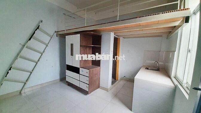 CHÍNH CHỦ - PHÒNG NỘI THẤT CỬA SỔ MÁY LẠNH - VÒNG XOAY LÊ ĐẠI HÀNH