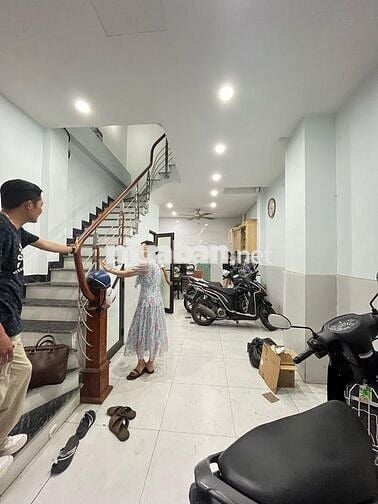 BÁN NHÀ CỔ NHUẾ – 35M² – 5 TẦNG – MẶT TIỀN 4M – GIÁ 9.6 TỶ